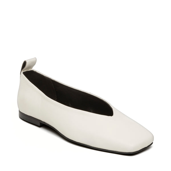 Fosse Flat Shoe COCONUT MILK LEATHER