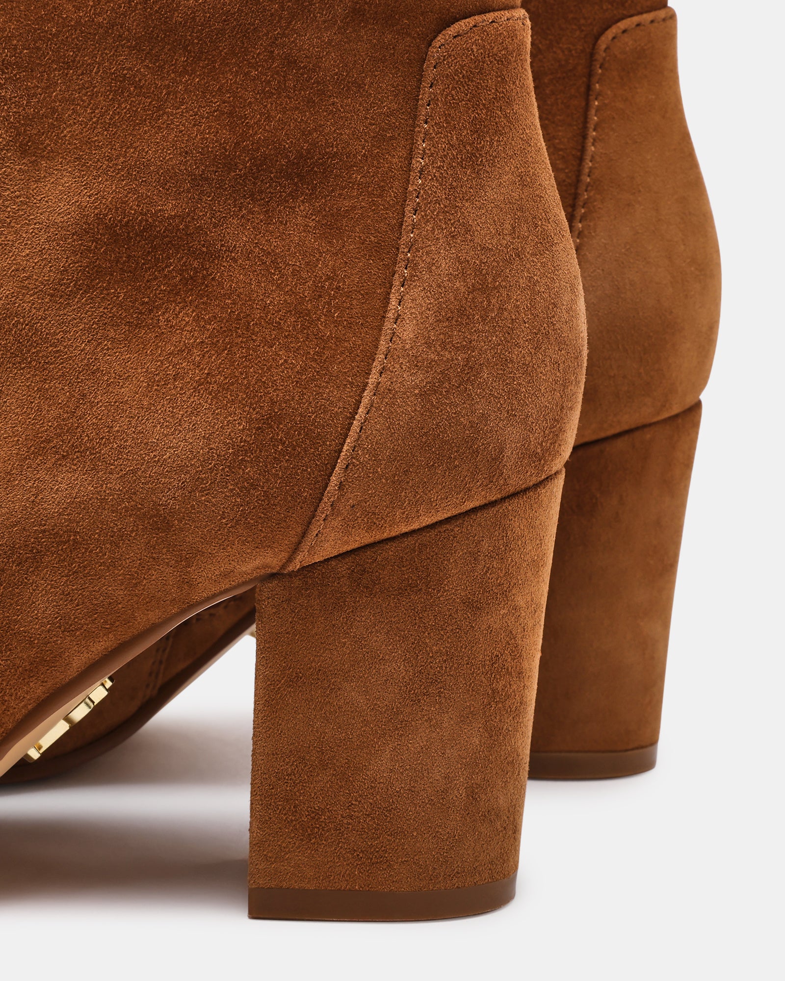 Crossbar Bootie CHSNUT SUE